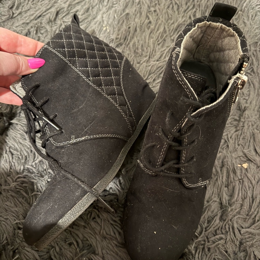 BONGO Black Lace Up Boots